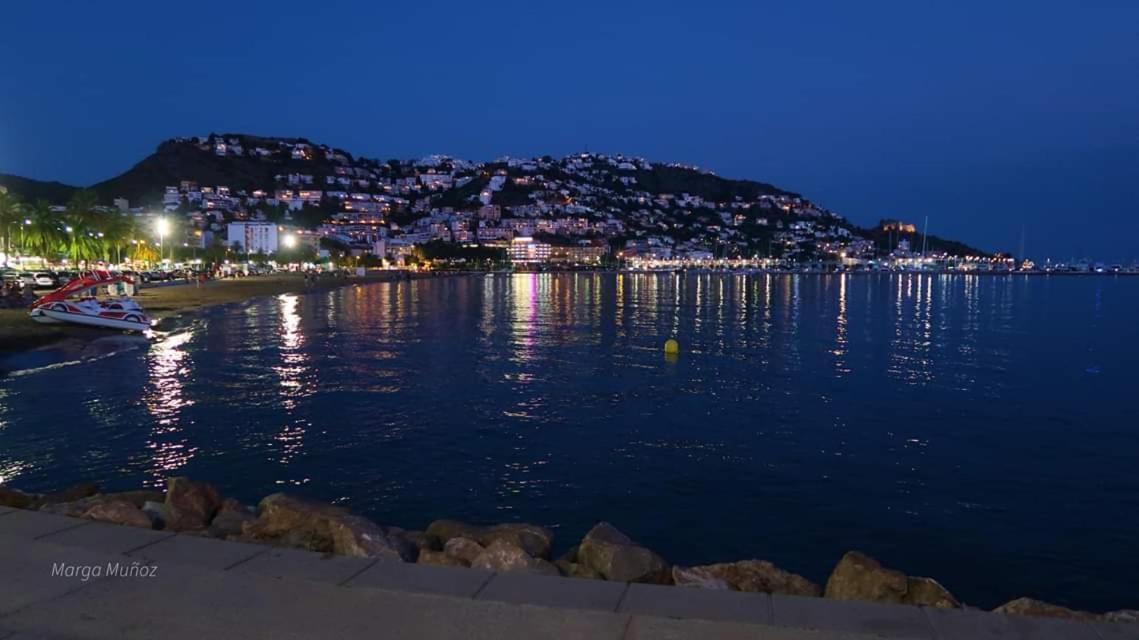 Precioso Apartamento A Menos De 100M De La Playa Roses Dış mekan fotoğraf