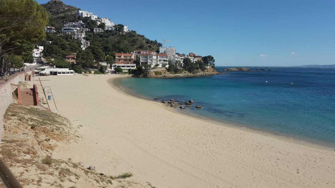 Precioso Apartamento A Menos De 100M De La Playa Roses Dış mekan fotoğraf